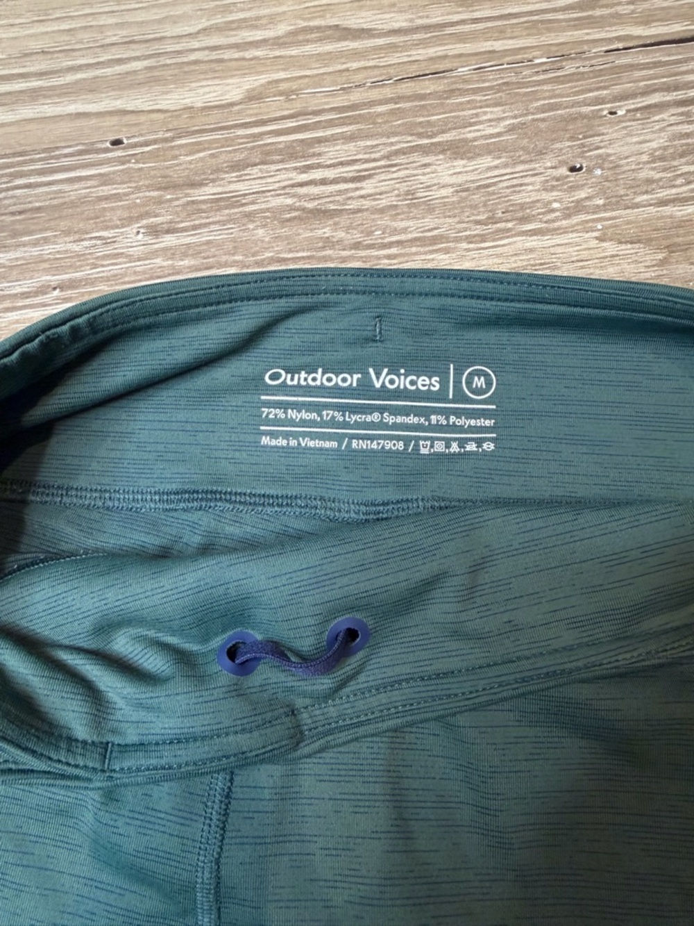 Outdoor Voices Cropped Athletic Leggings Evergreen Size M - Picture 3 of 7